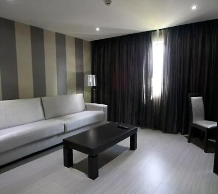 Adelma Ξενοδοχείο Hoznayo