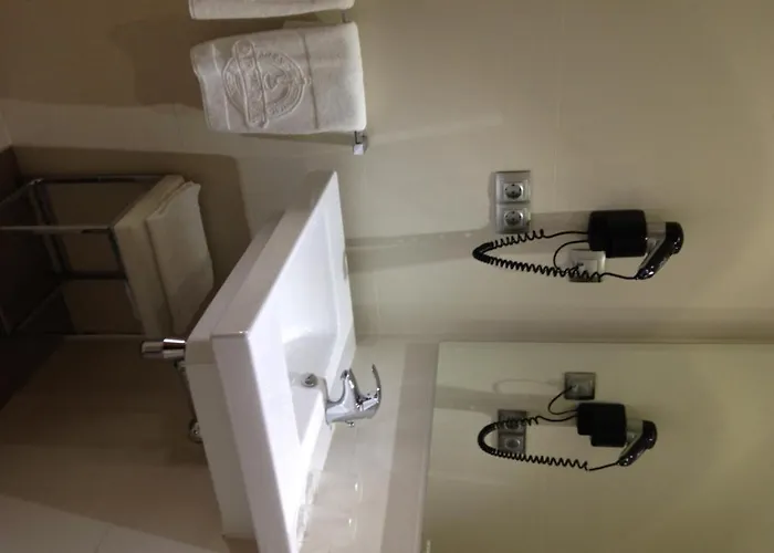 Adelma הוזנאיו